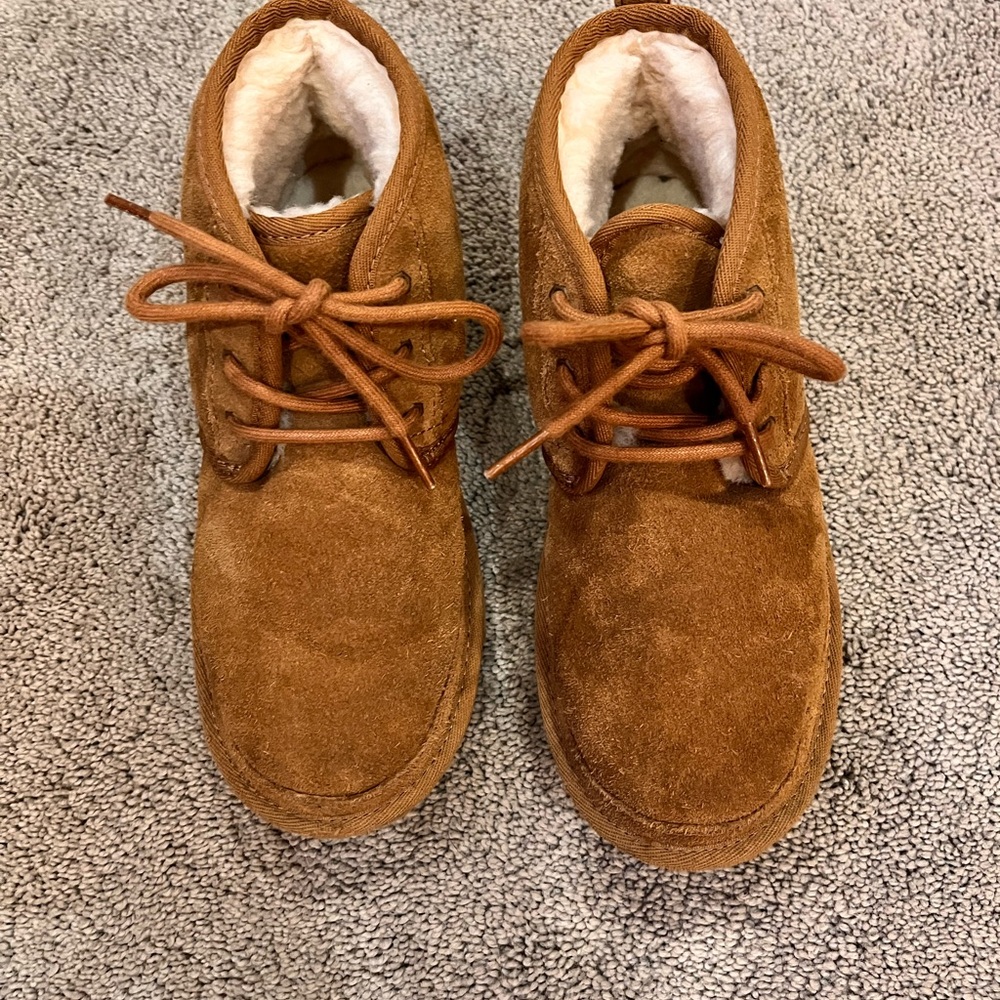Girl’s UGG booties